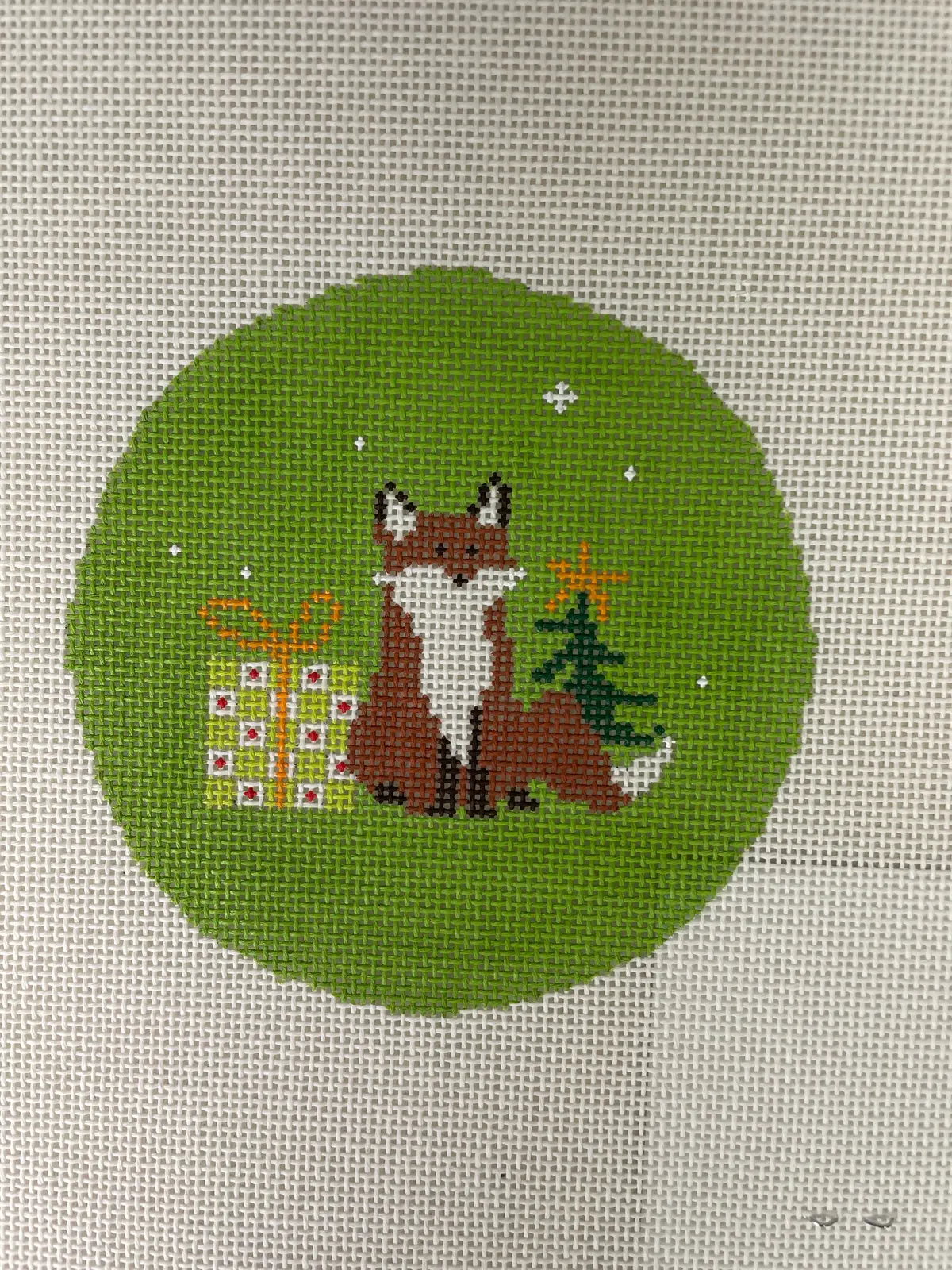 * Pippin Pchr007 Fox With Check Package 1