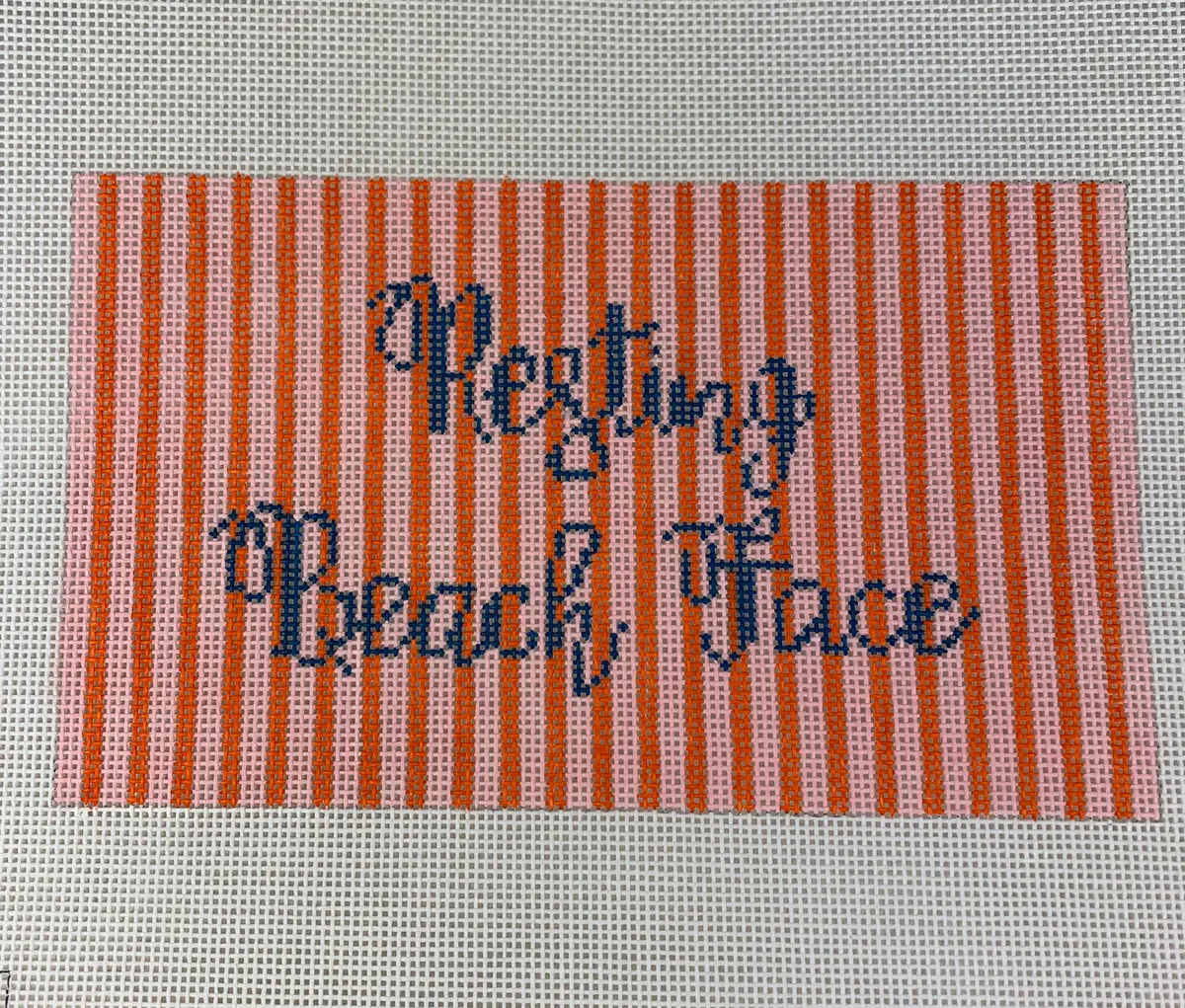 Thorn Alexander Ta90 Resting Beach Face 1