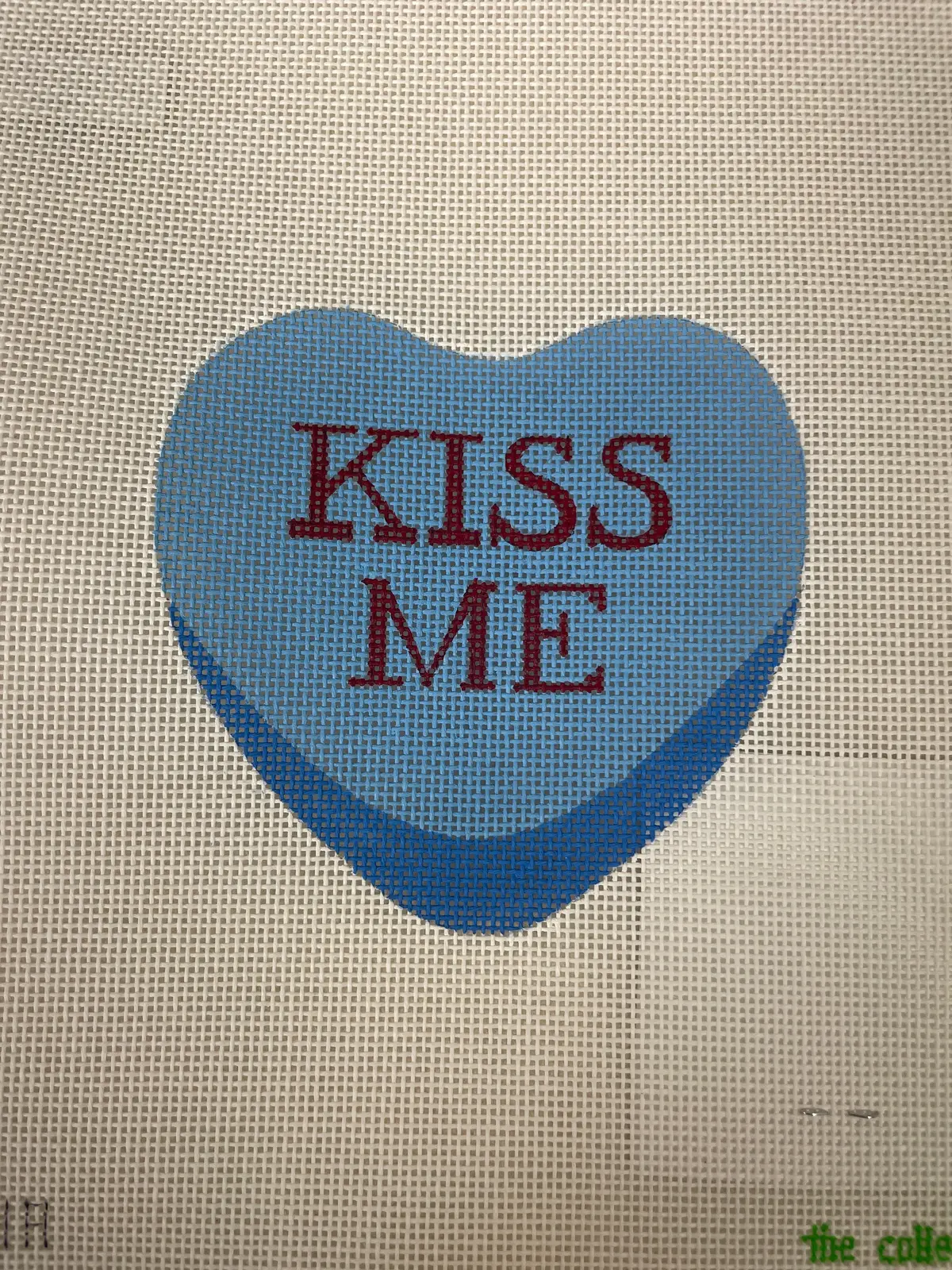 * The Collection Designs Sb314a Kiss Me Heart 1