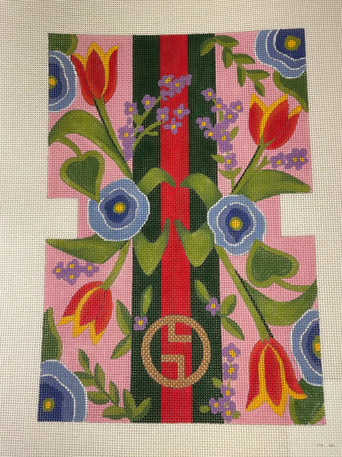 Alice Peterson Company Cl112 Gucci Floral Clutch 1
