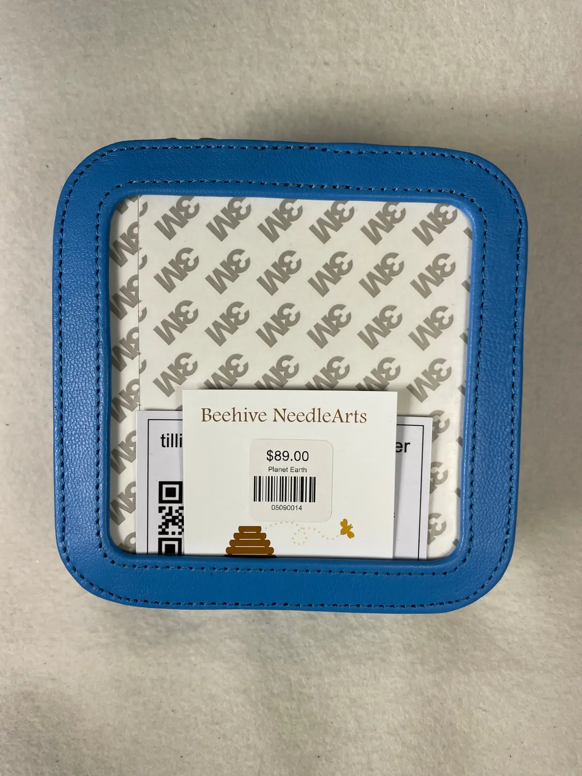 Planet Earth Leather Zip Box 5.5In/ 4In. Insert- Swell 1