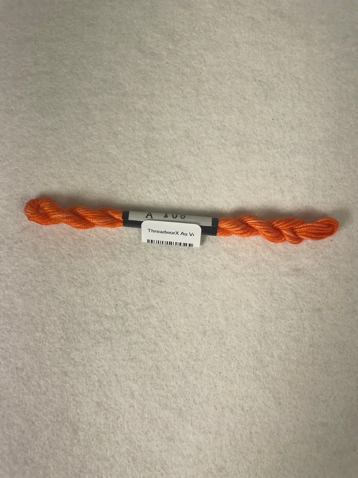 Threadworx Au Ver A Soie O/D Silk- A108 Orange Blossom 1