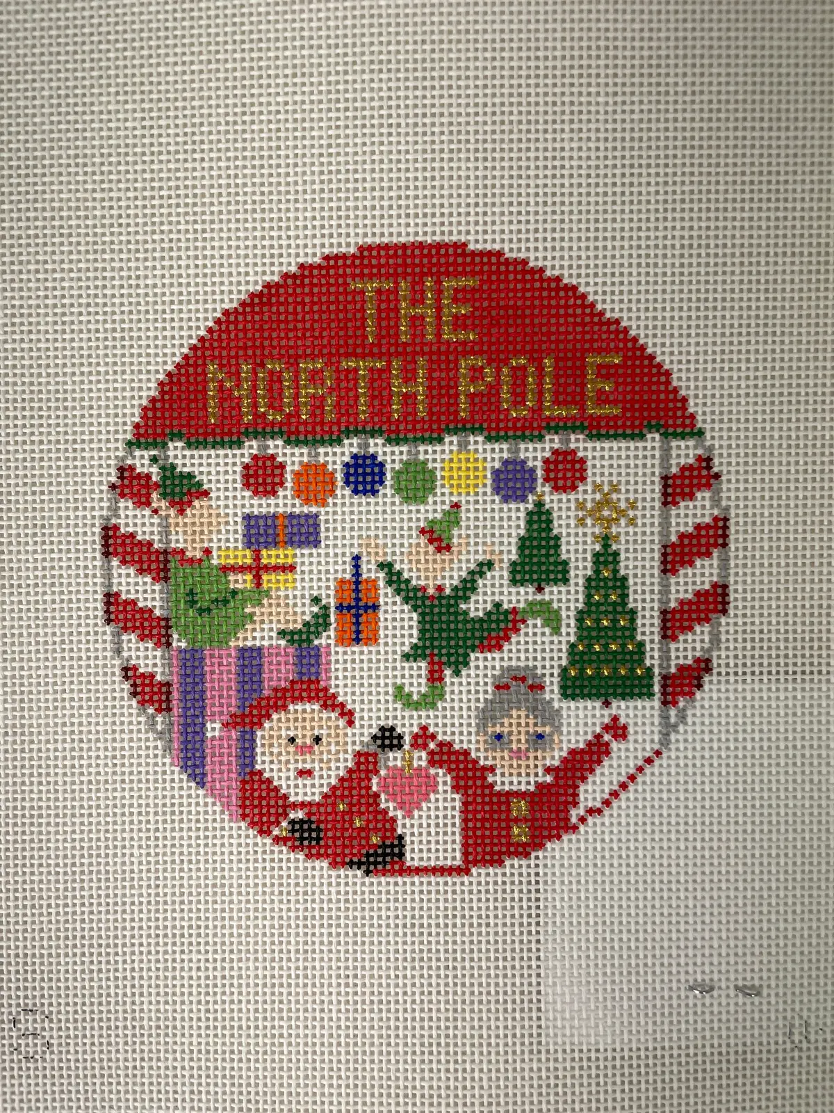 * Doolittle Stitchery O135 The North Pole 1