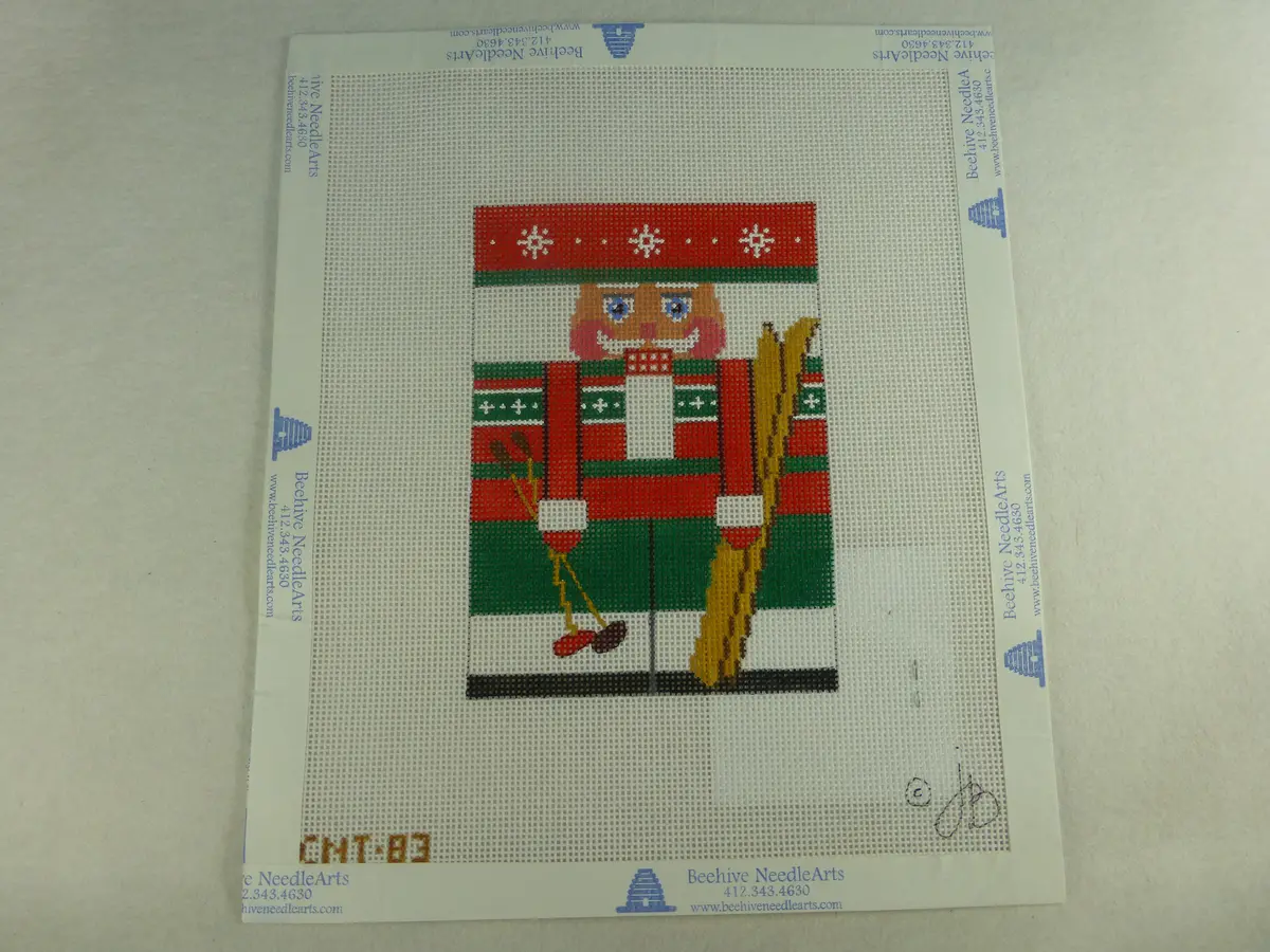 Julia's Needleworks Cnt83 Skier Santa 1