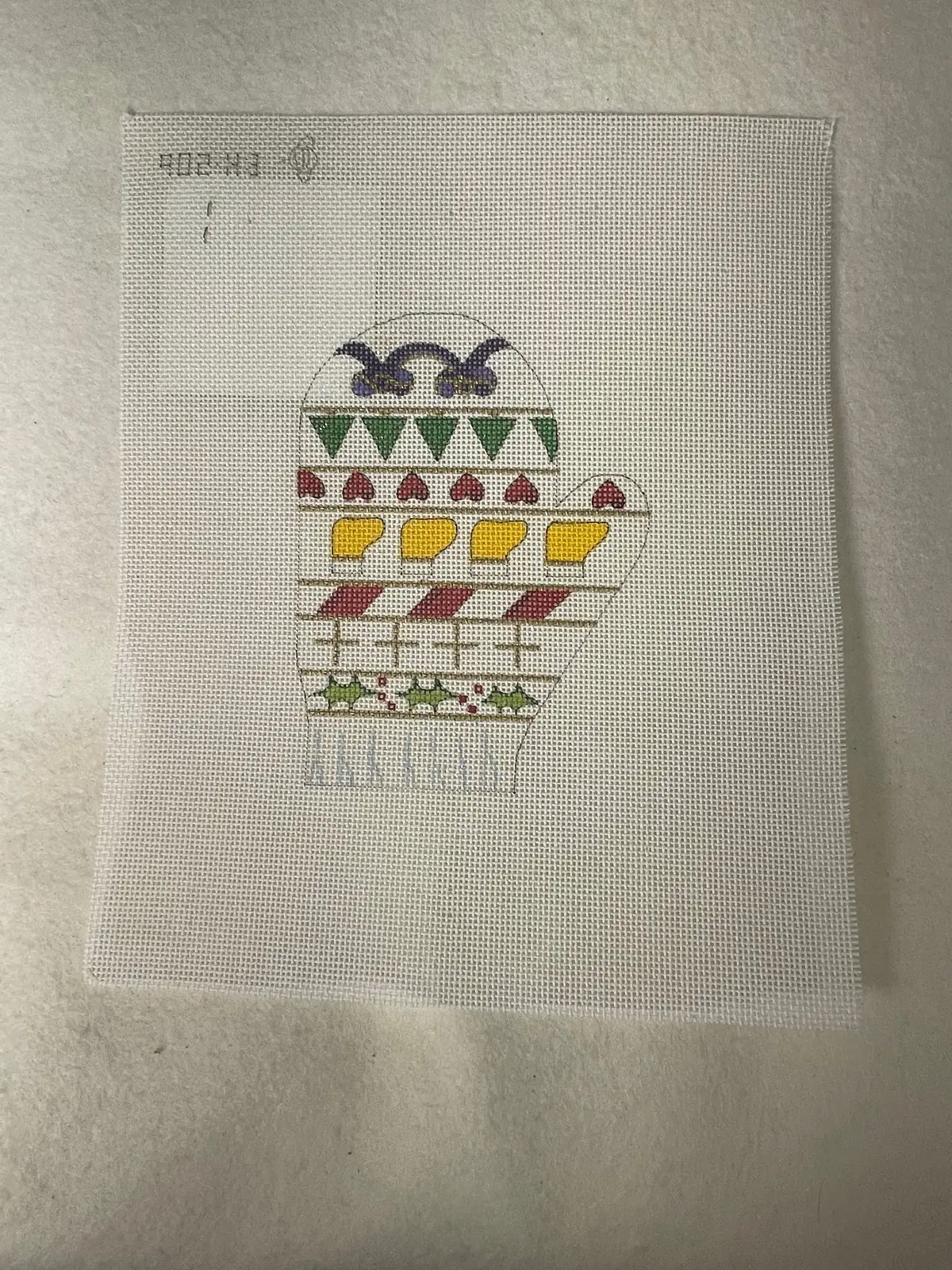 *Sale Artists Collection Bk206 Sampler Mitten 1