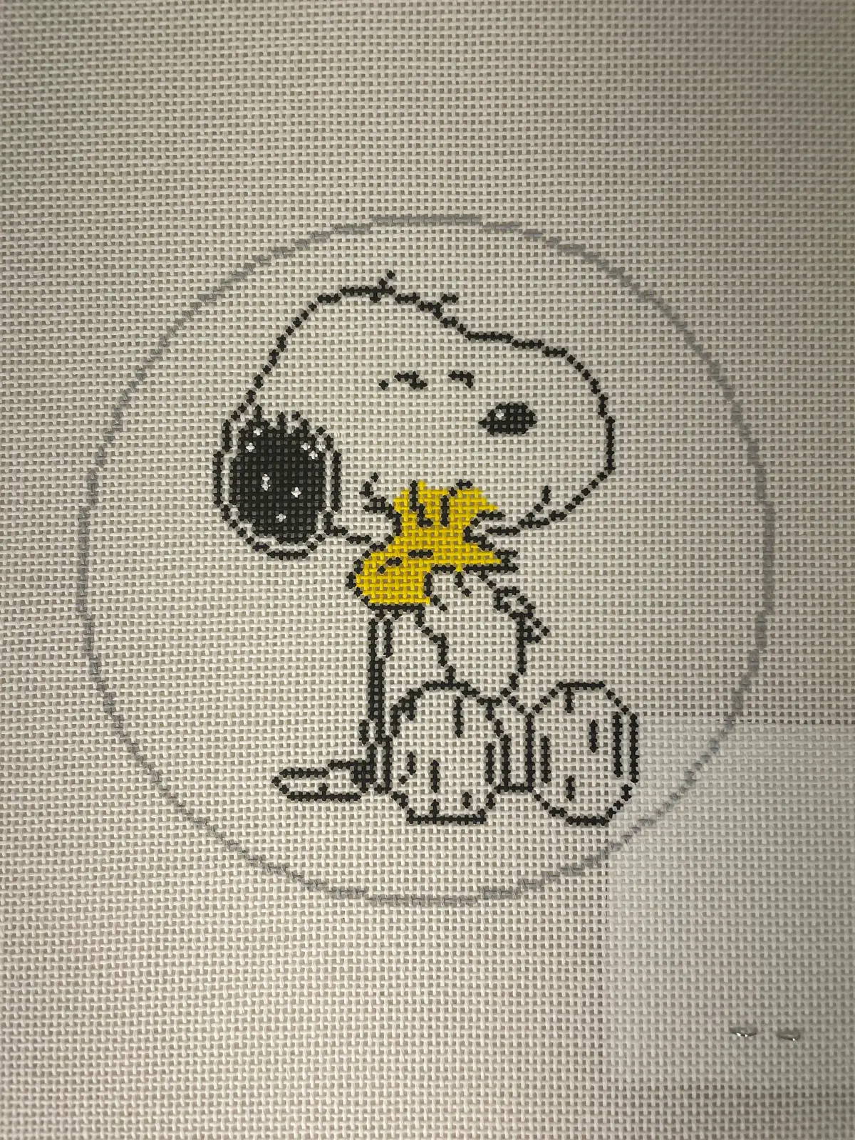 * Officially Needlepoint Pnts-Ev01 Snoopy Hugging Woodstock 1