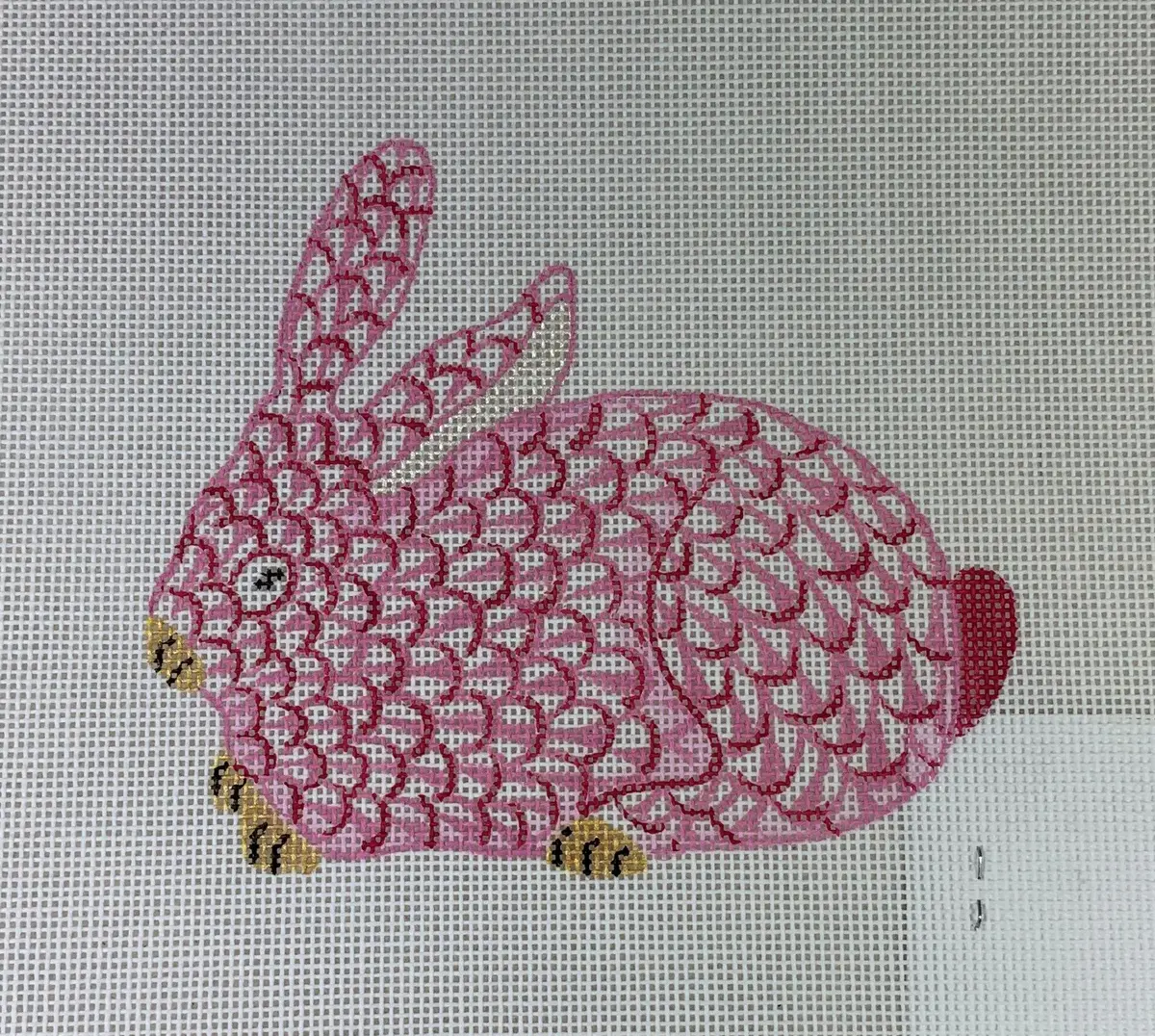 Kate Dickerson Needlepoint Om- 146 Crouching Bunny/ Pink 1
