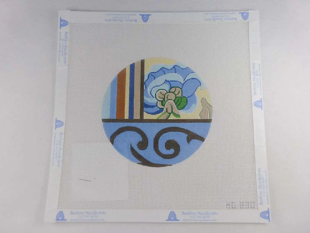 *Sale - Raymond Crawford Ho880 Blue Patterned Circle 1