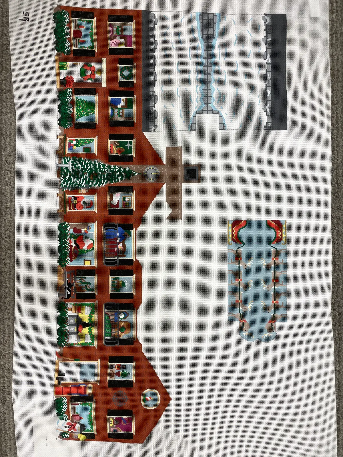 * Susan Roberts Needlepoint 1294 Christmas House, 3 Dimentional 1