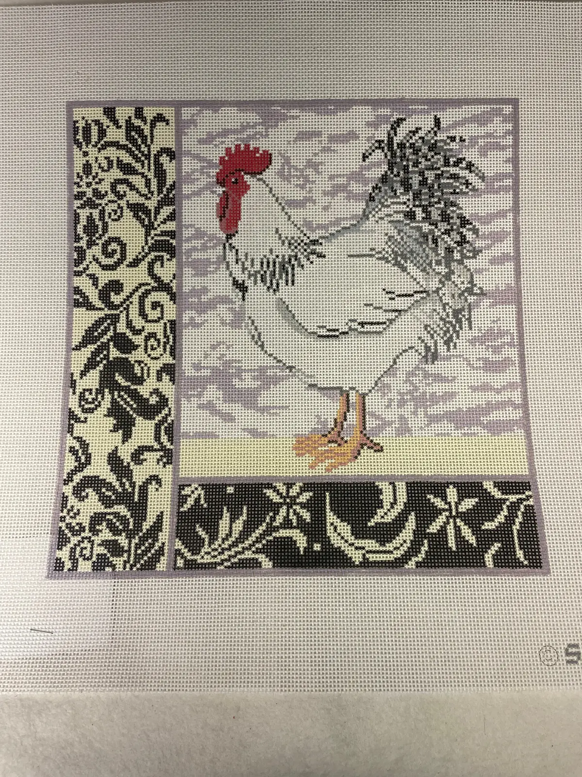 *Sale Birds Of A Feather Sw104 White Rooster Damask 1