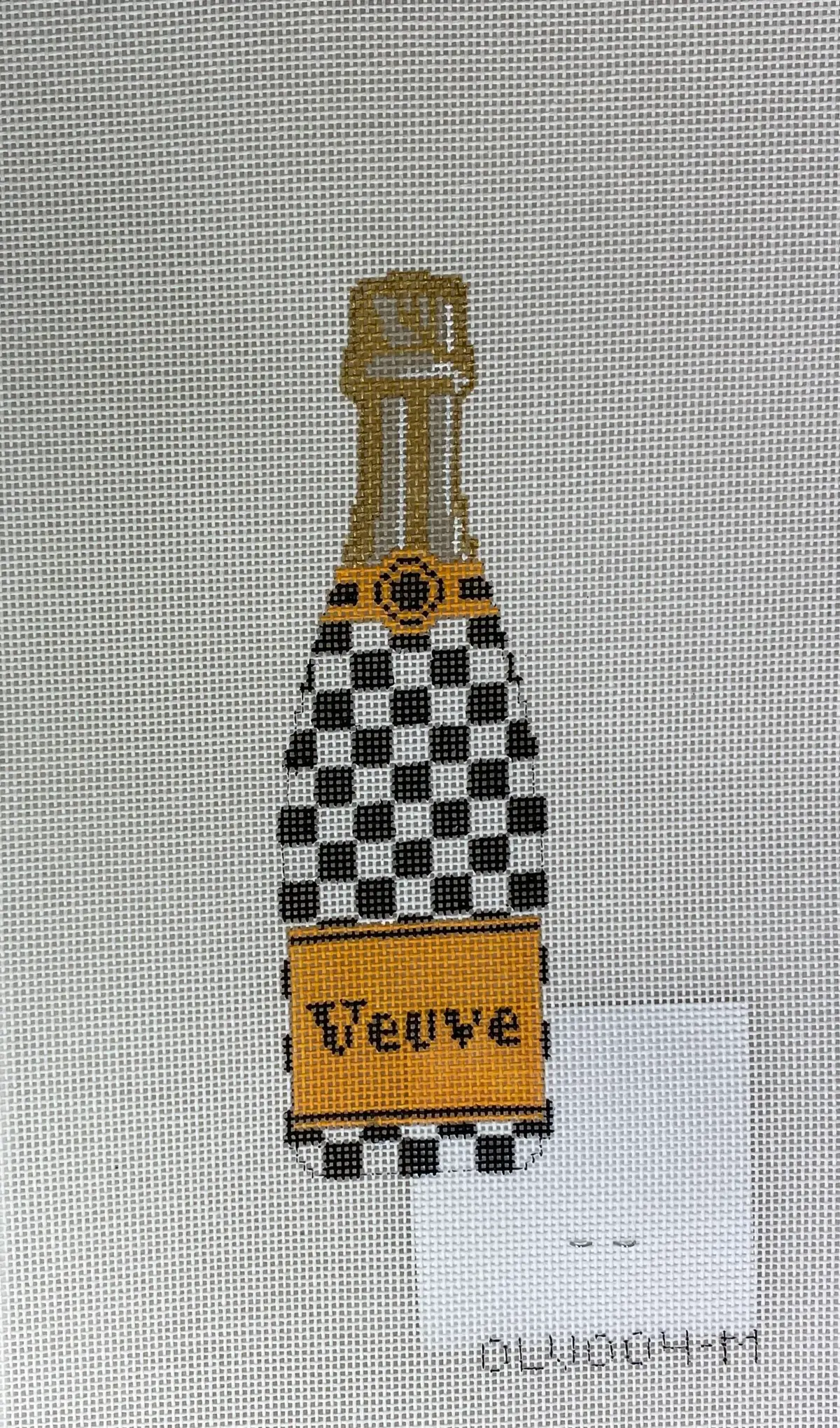C'ate La Vie 004-M Veuve Bottle Mackenzie 1