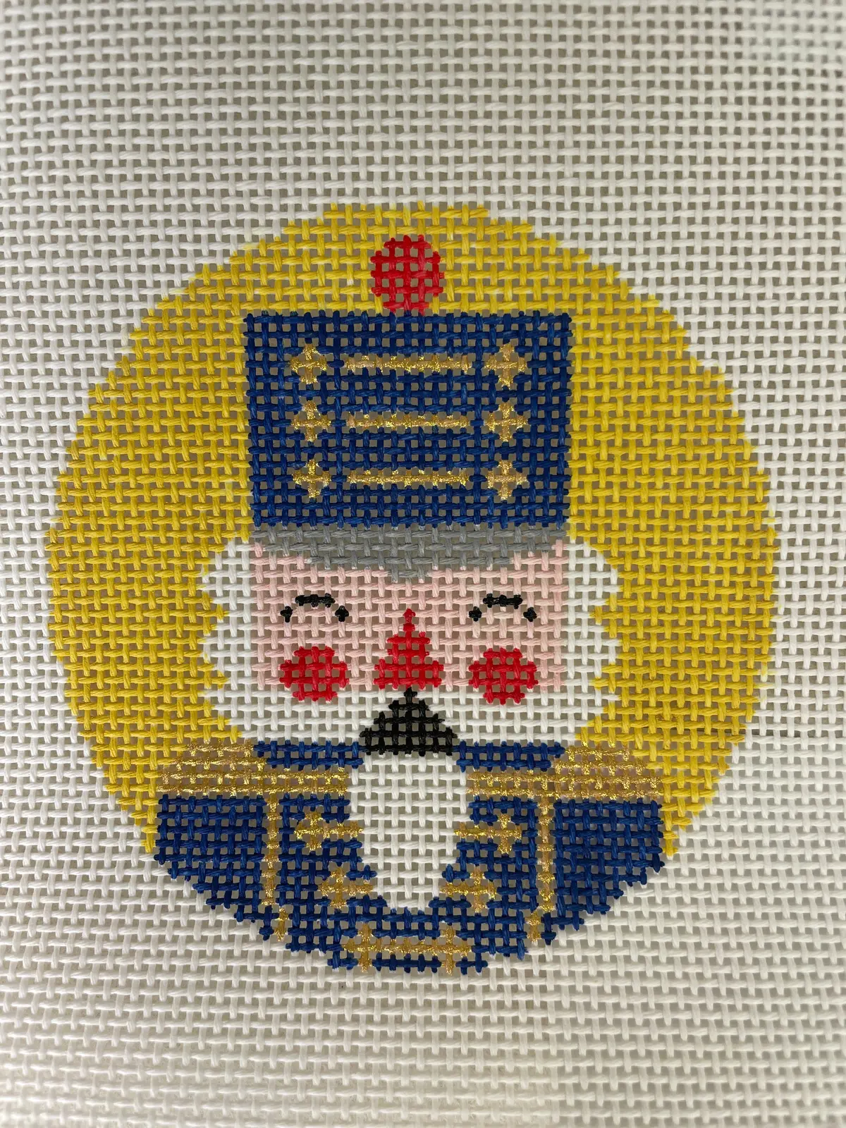 * Love Mhb Studio Chr146 Nutcracker Horatio Round 1