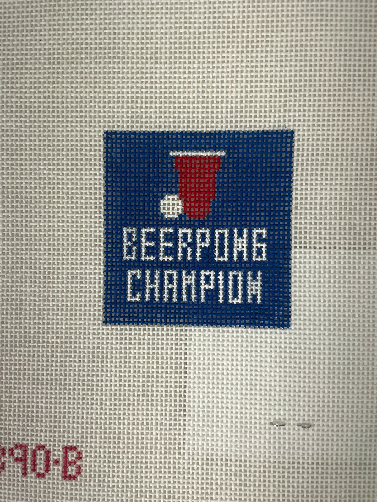 *Rachel Donley Needlepoint Rd390b  Beer Pong Koozie 1