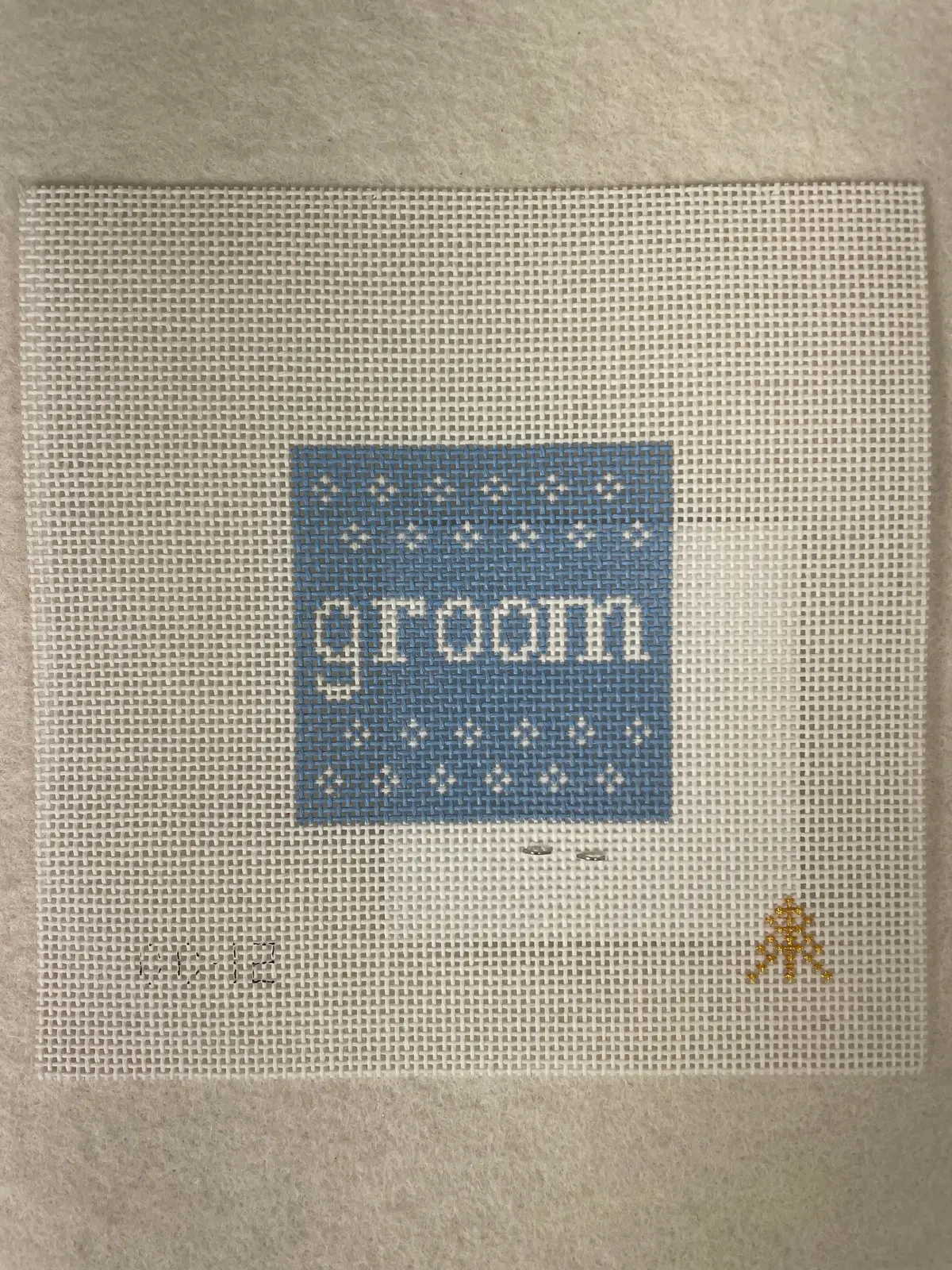 * Evergreen Cc12 Groom Needlepoint Canvas For Can Cozy 1
