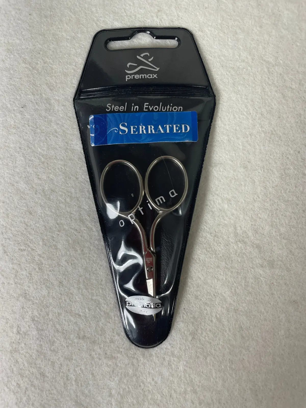 Premax X202s - 2 3/4 Embroidery Scissors- Serrated 1