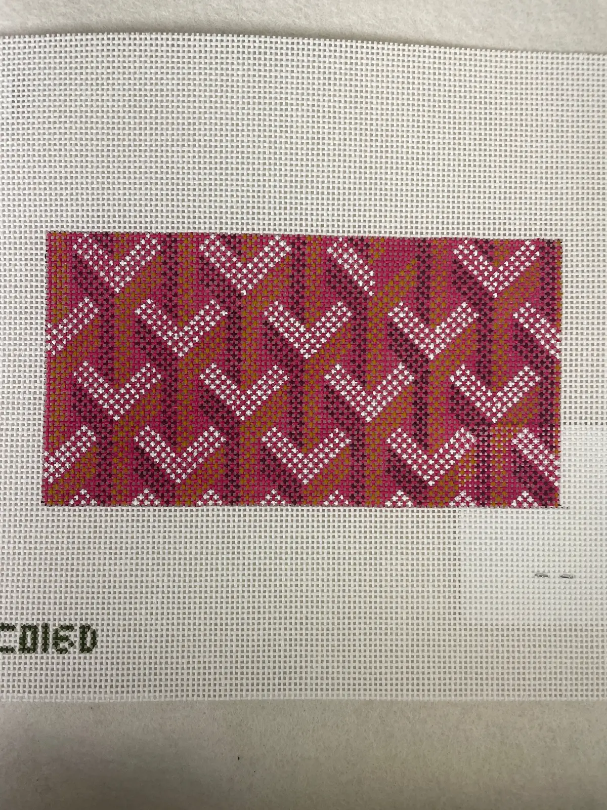 *Elm Tree Needlepoint Designs Xec016d Everyday Clutch Goyard Insert- Pink 1