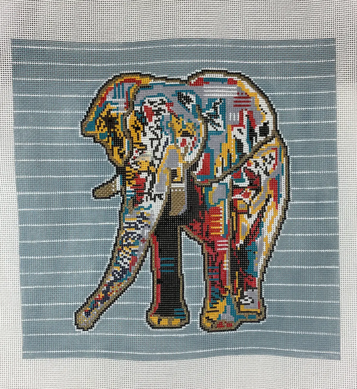 Thorn Alexander Ta04 Edgar The Elephant 1