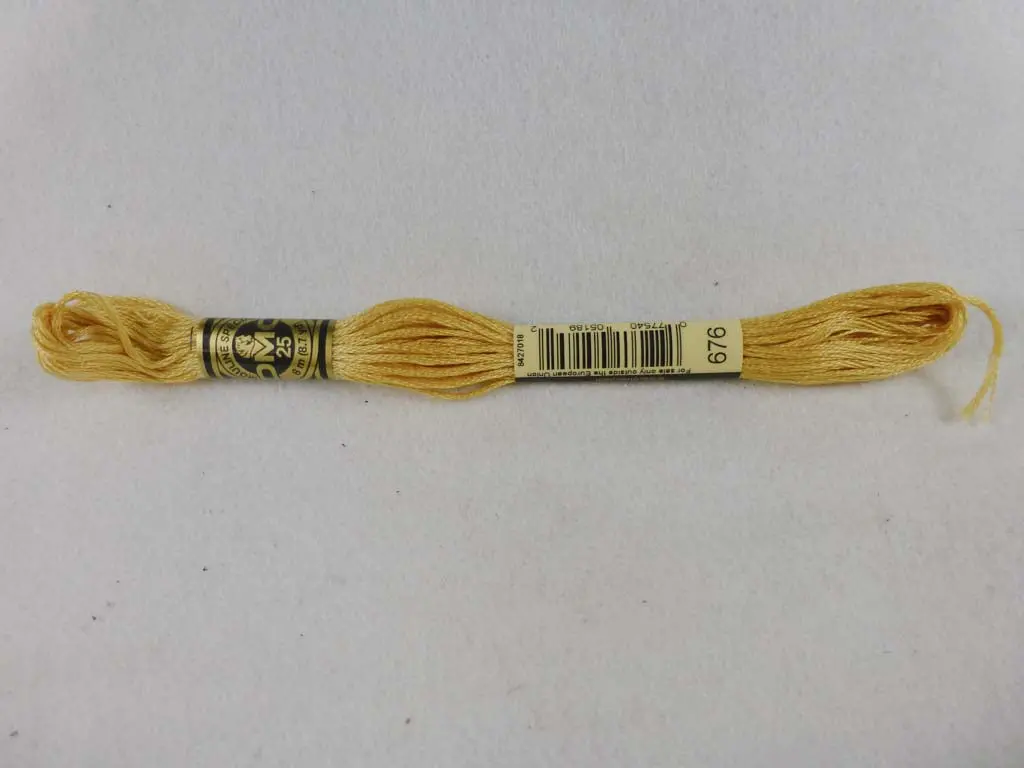 Dmc Floss 676 Light Old Gold 1