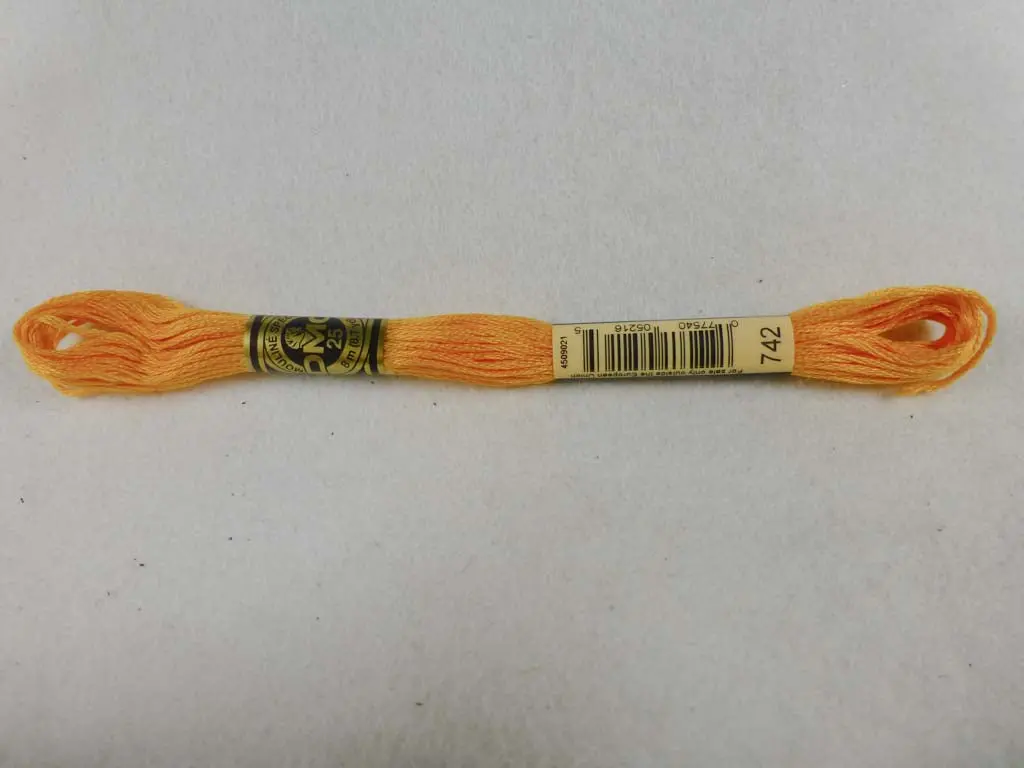 Dmc Floss 742 Light Tangerine 1