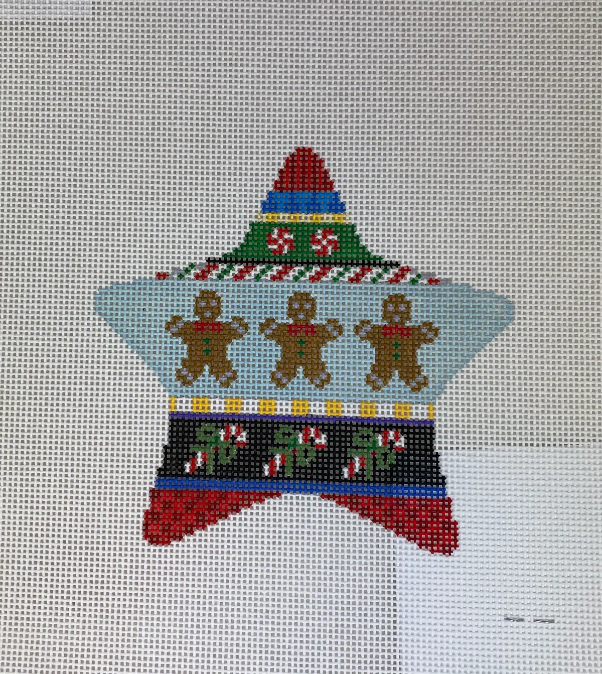 * Susan Roberts Needlepoint 5772 Star, Gingerbread 1