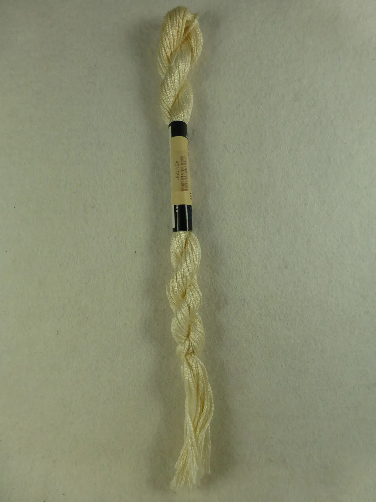O/D Floss 10291 Porcelain 1