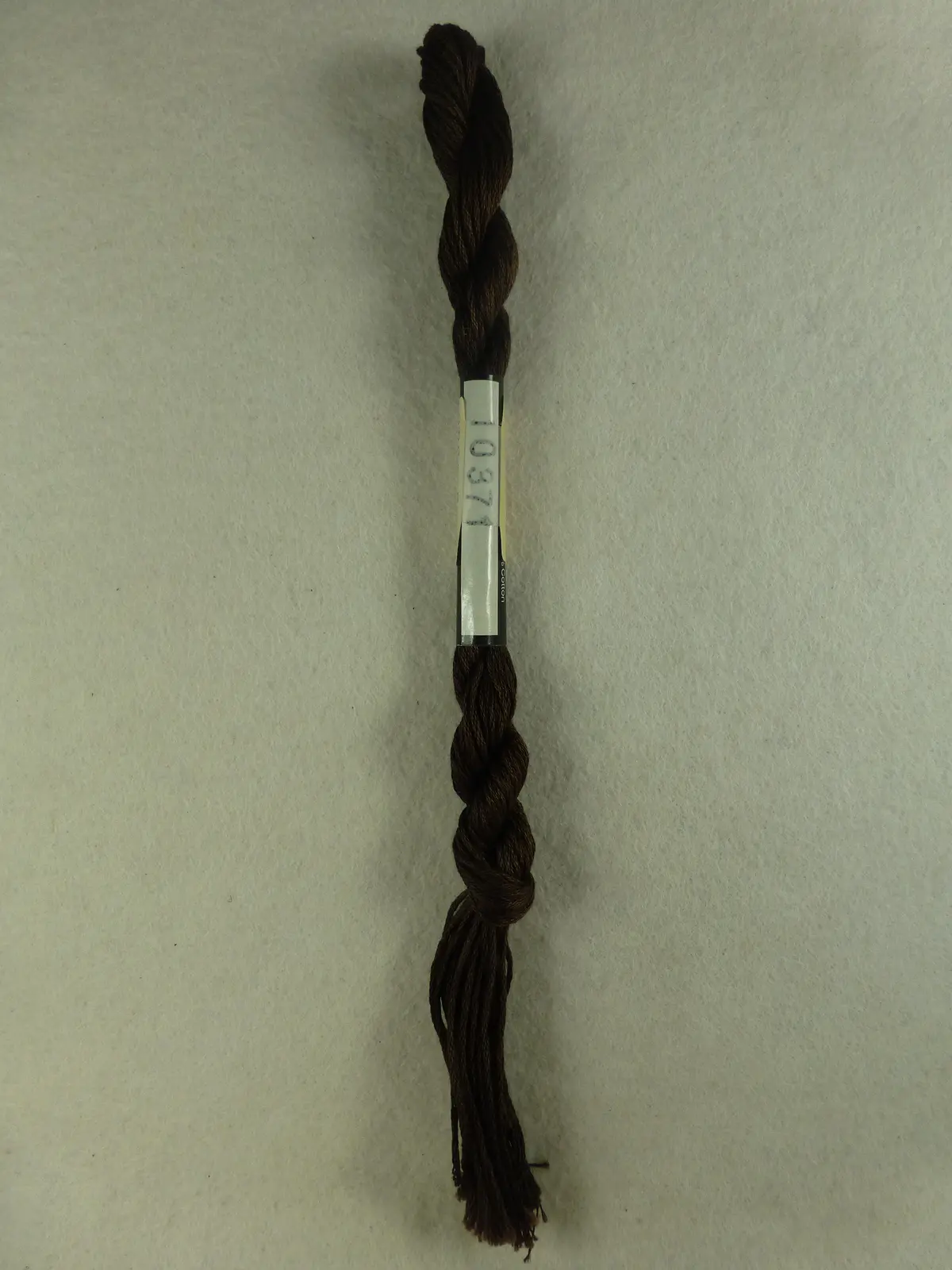 O/D Floss 10371 Rich Chocolate 1