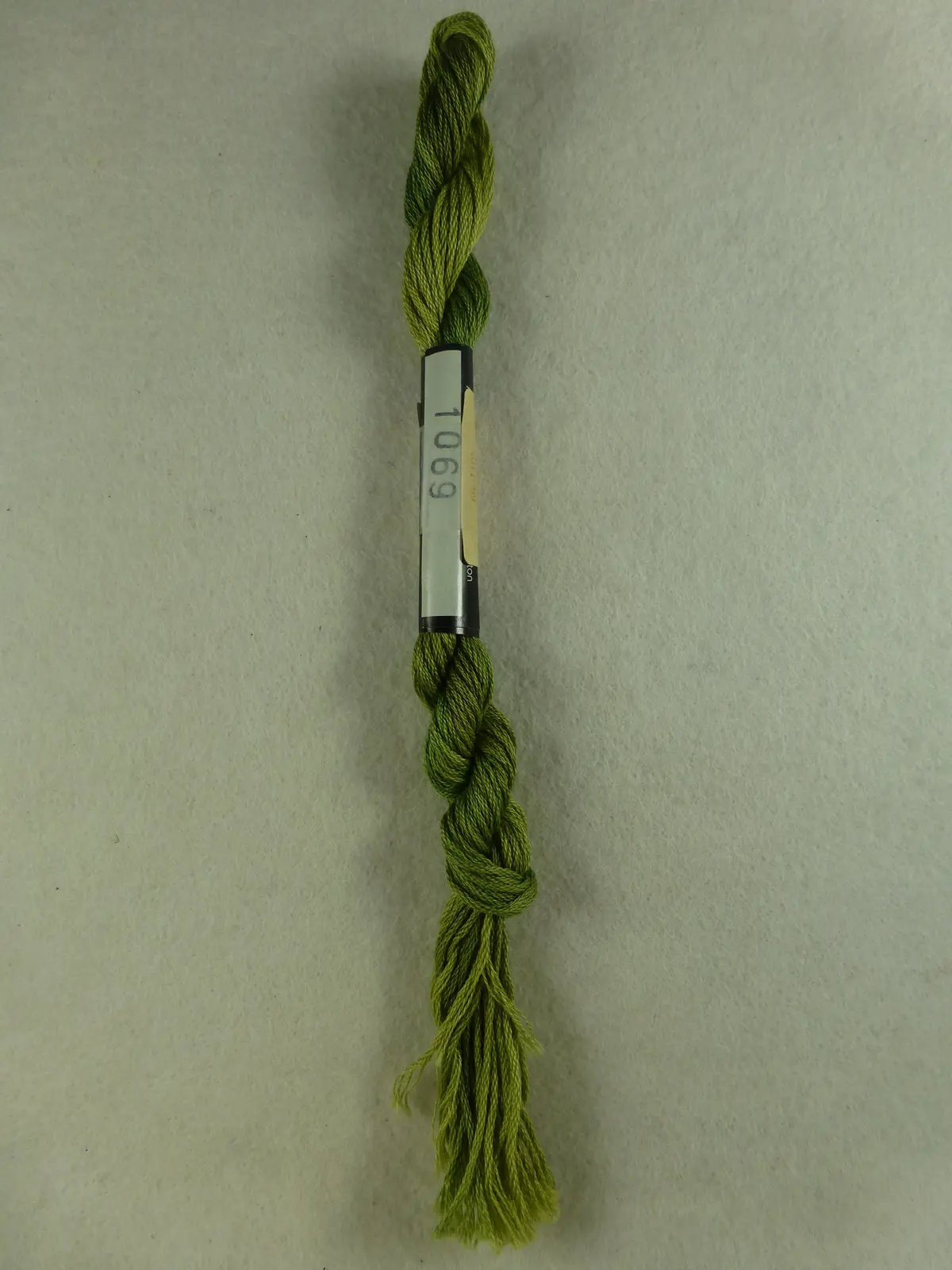 O/D Floss 1069 Spanish Olives 1