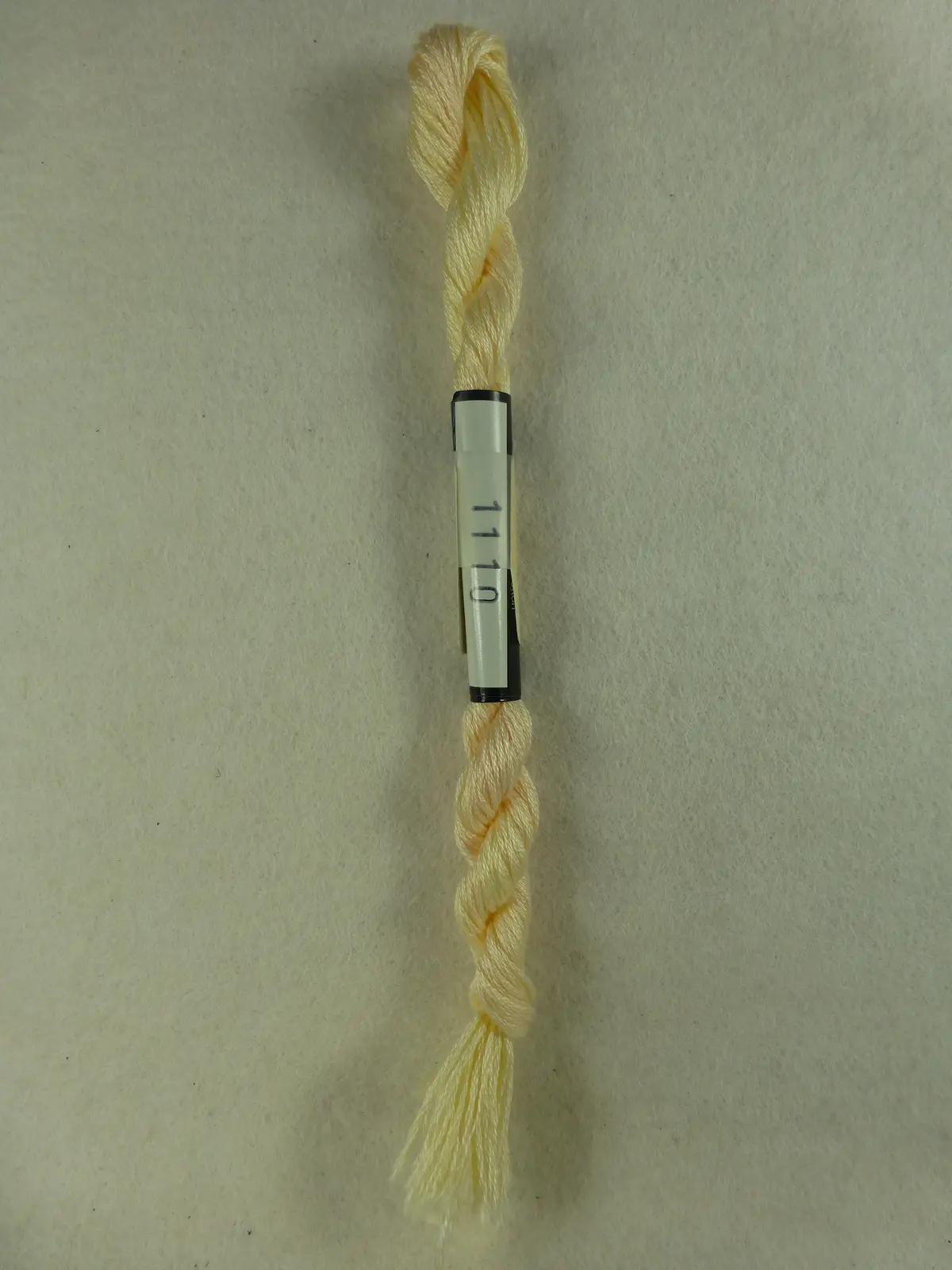 O/D Floss 1110 Peach Sherbert 1