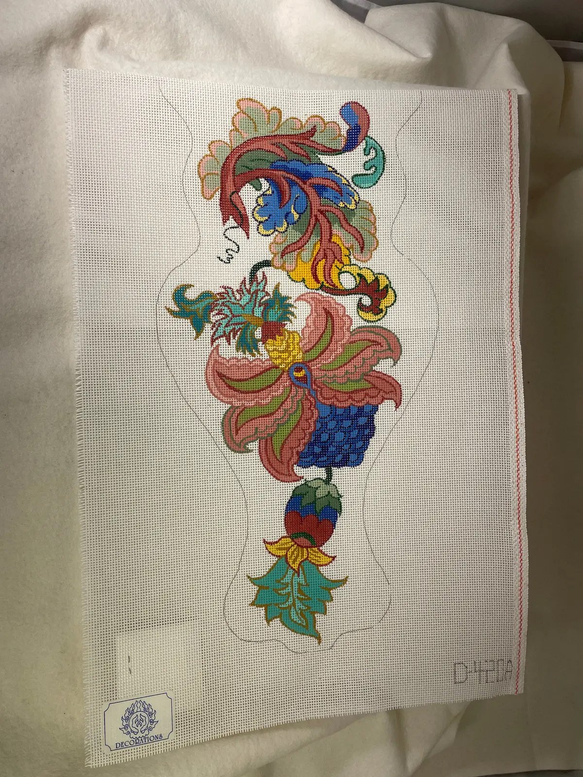 * Sale / Julia's Needleworks D420a Chair Back Long 1