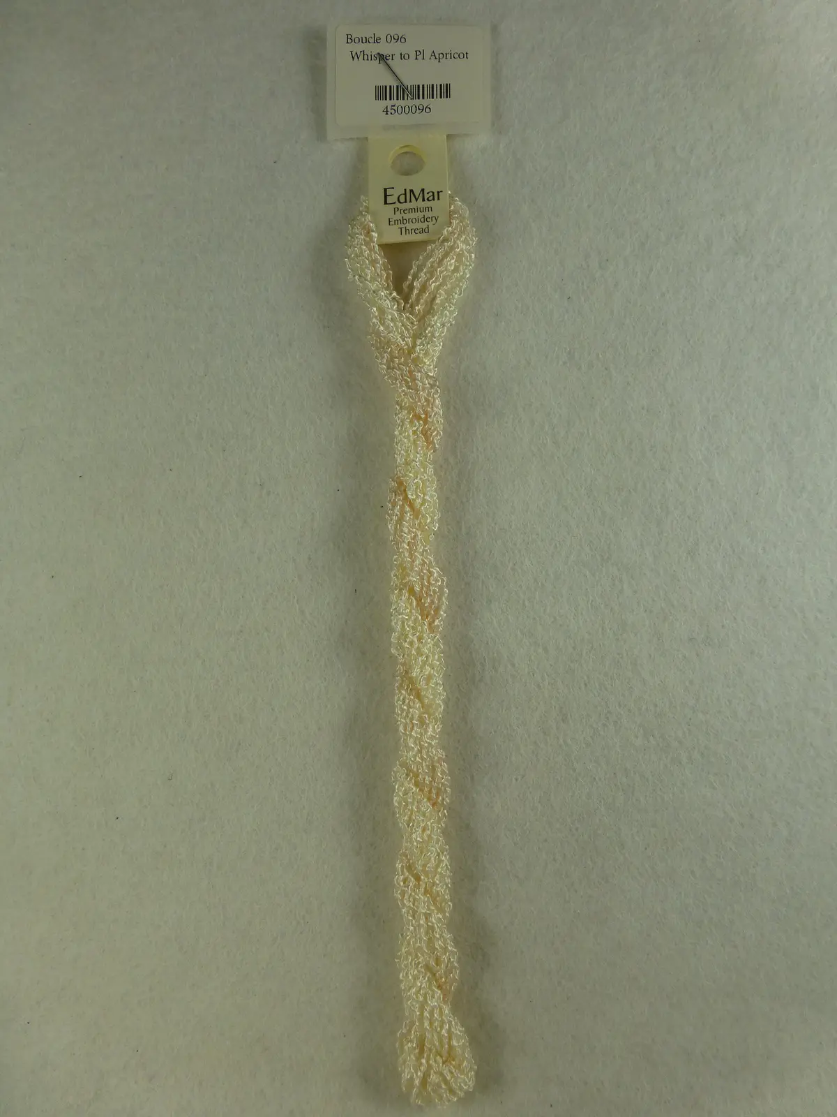 Boucle 096 Whisper To Pl Apricot 1