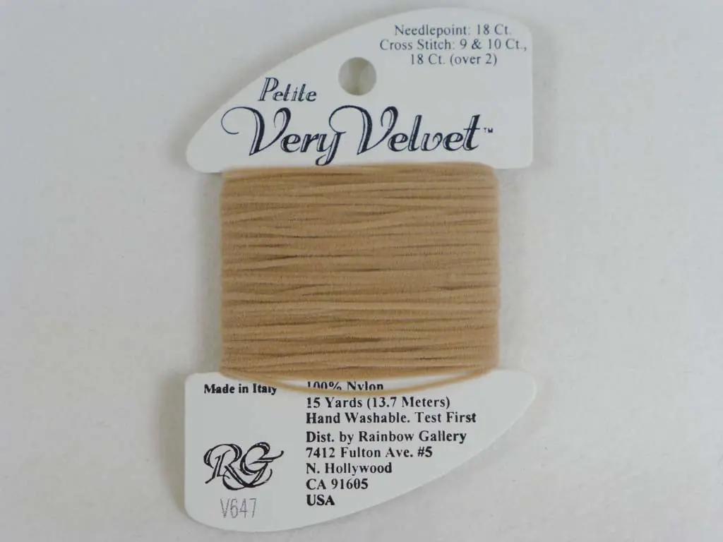Petite Very Velvet V647 Medium Beige 1