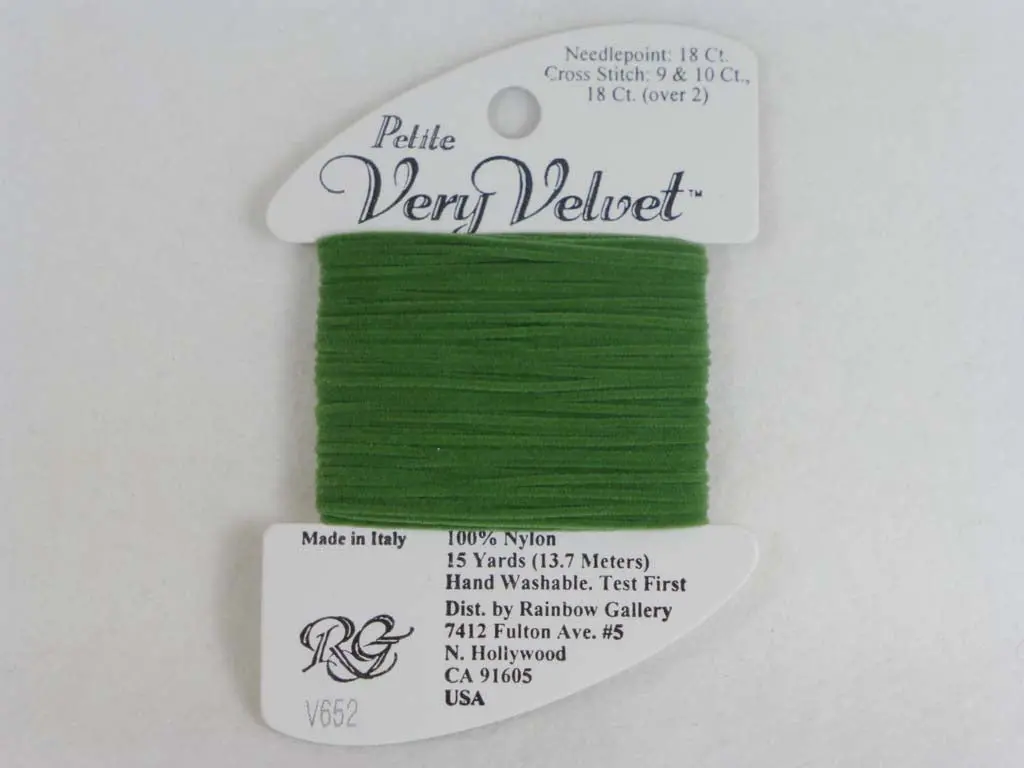 Petite Very Velvet V652 Hunter Green 1