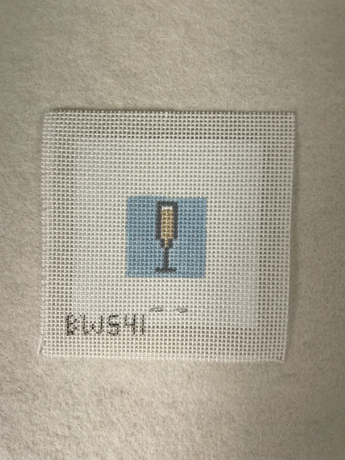 * Blue Waters Needlepoint Bw541 Champagne 1 Inch Square 1