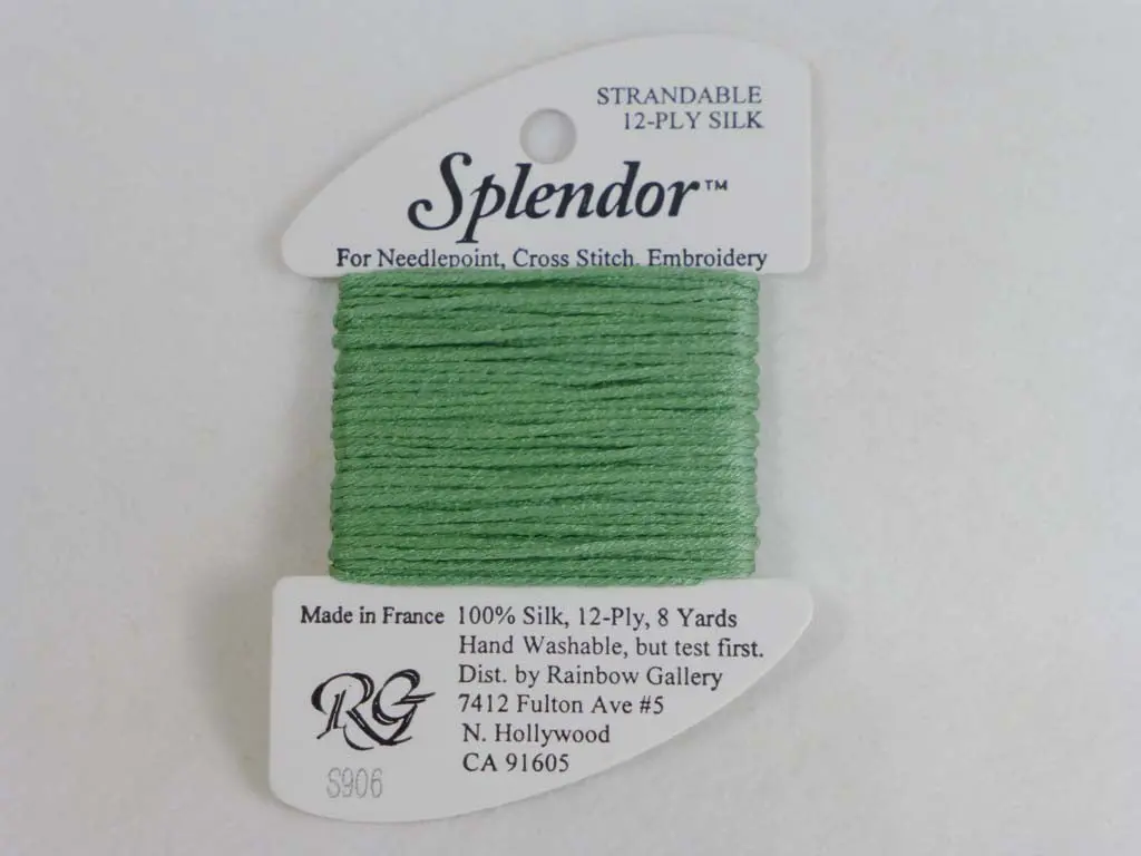 Splendor S906 Medium Pistachio Green 1