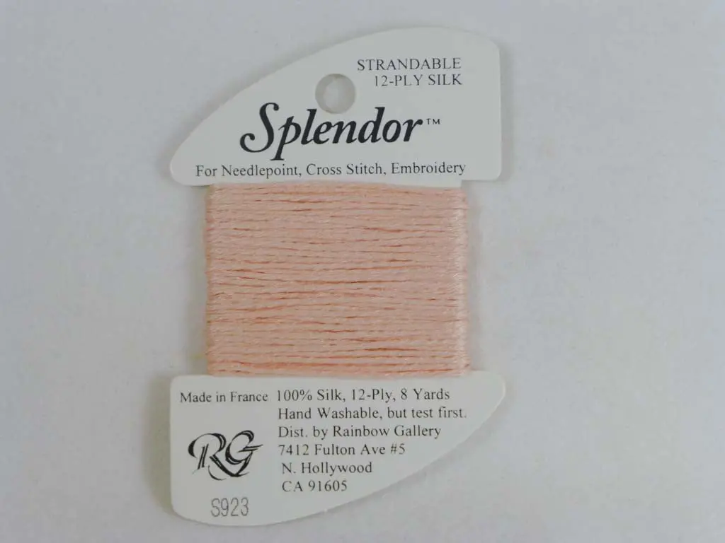 Splendor S923 Medium Dark Flesh 1