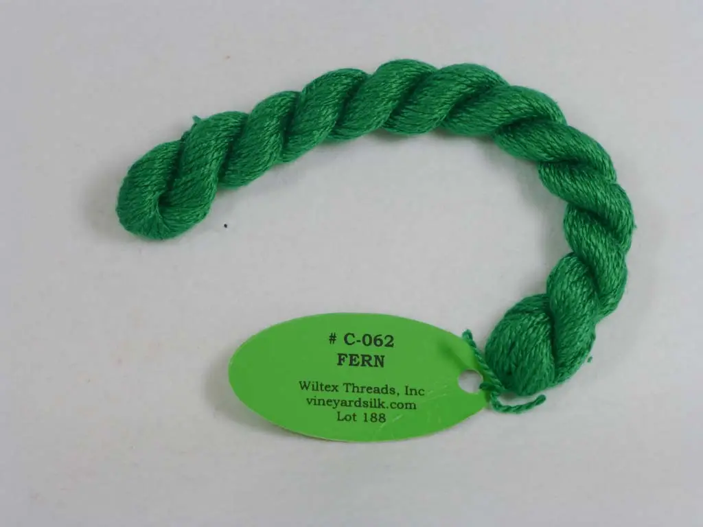 Vineyard Silk Classic 062 Fern 1