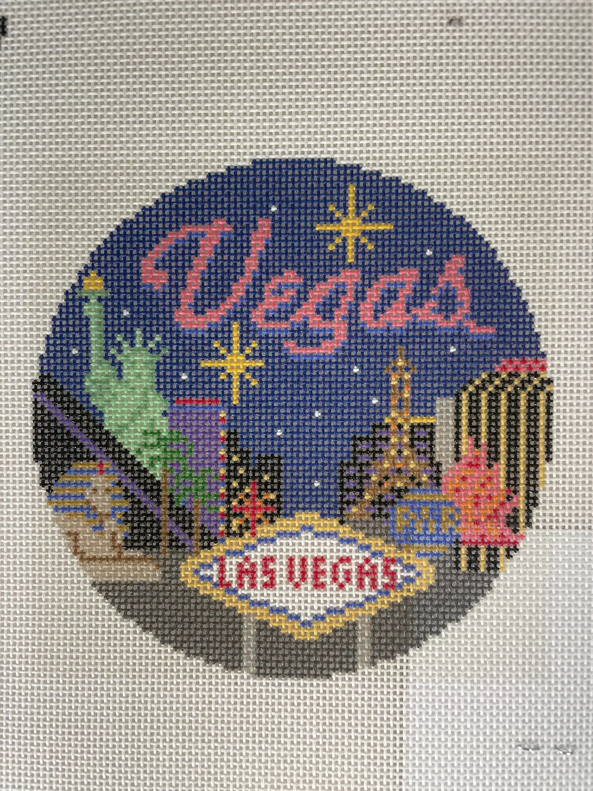 Needlepaint 1870778 Vegas Round 1