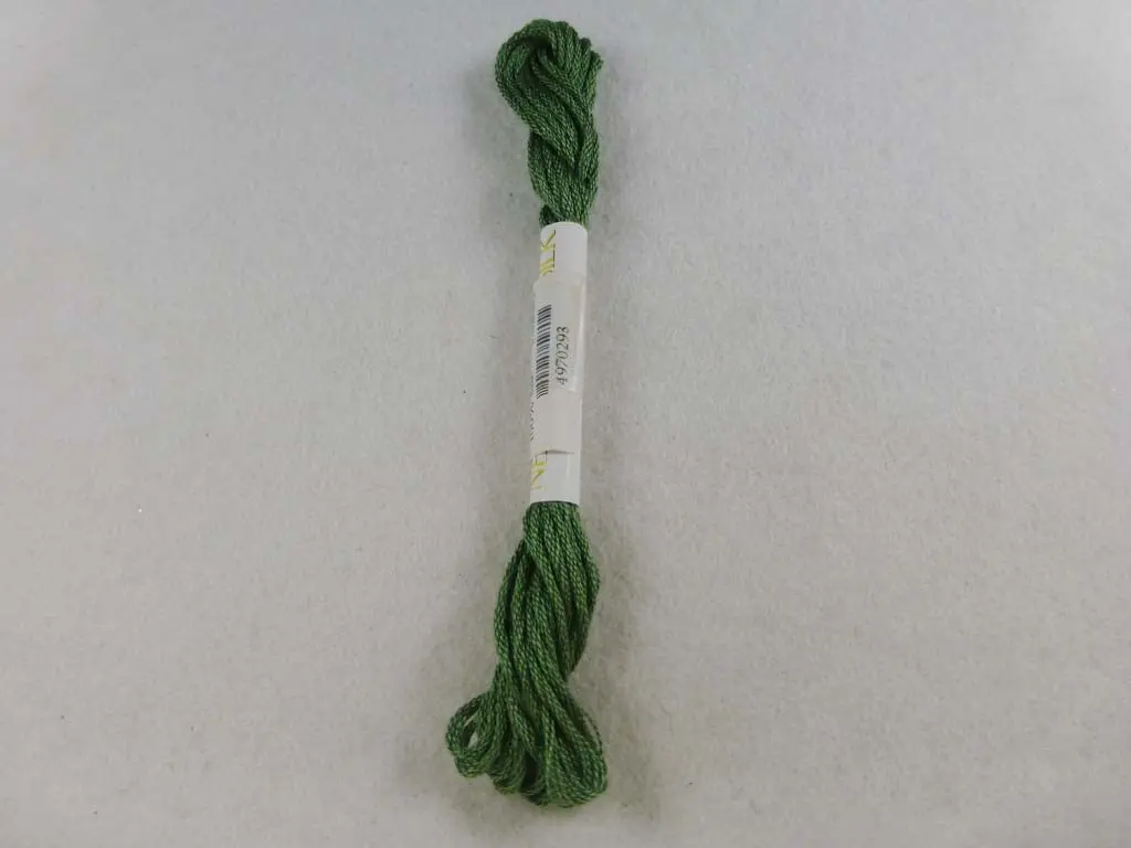 Needlepoint Inc 293 Old English Green Range 1