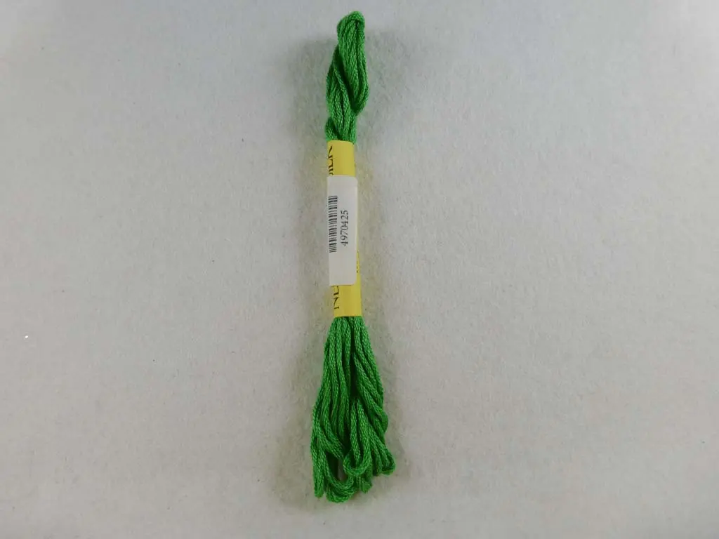 Needlepoint Inc 425 Holly Green 1
