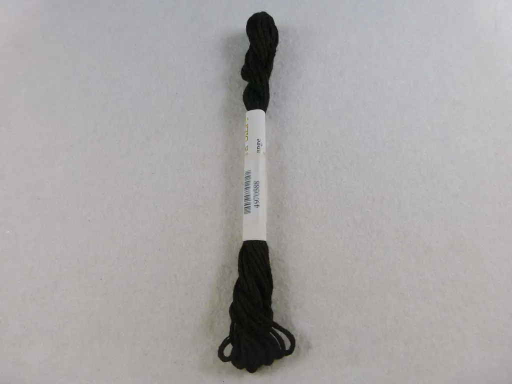 Needlepoint Inc 588 Burnt Umber 1