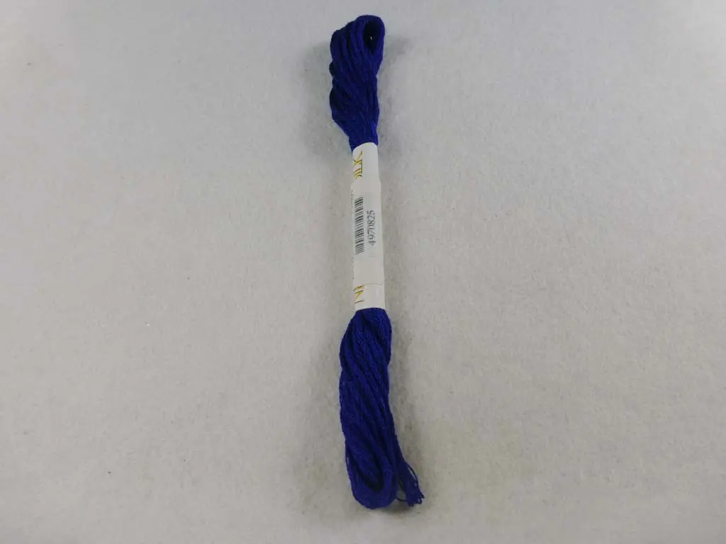 Needlepoint Inc 825 Ultramarine 1