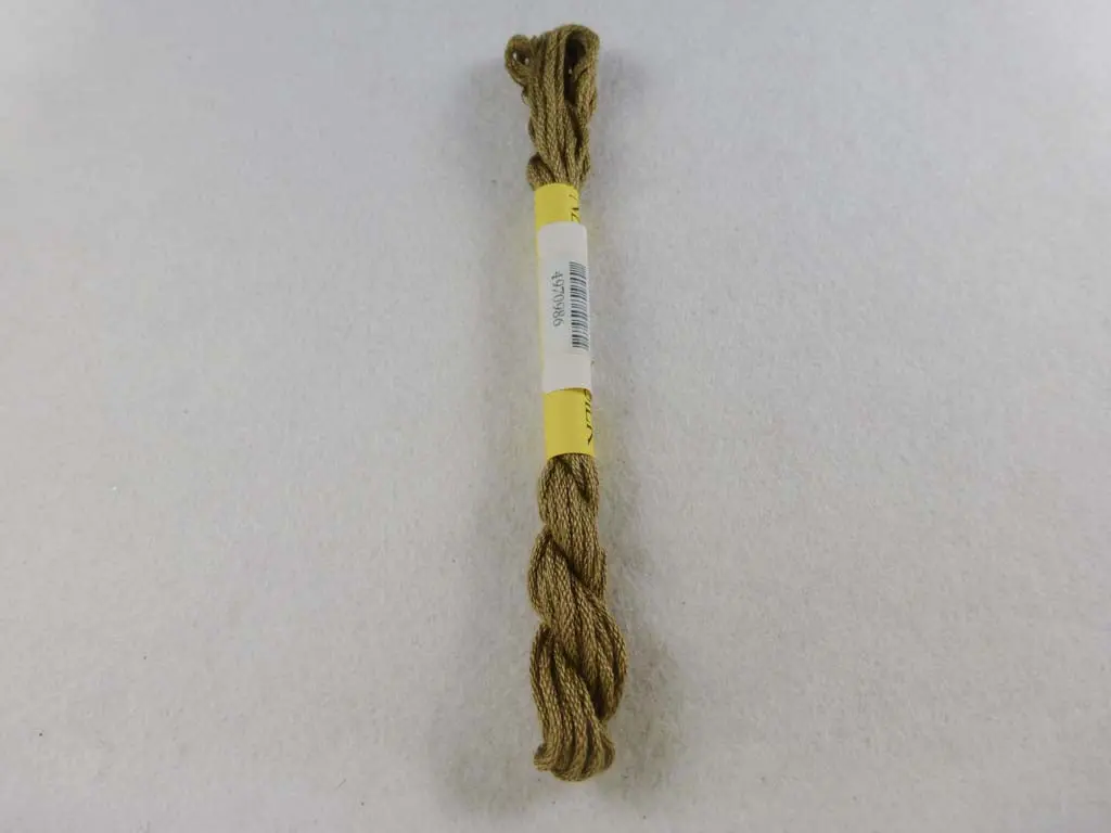 Needlepoint Inc 986 Taupe 1