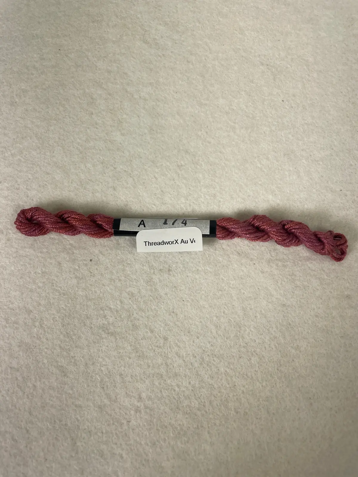Threadworx Au Ver A Soie O/D Silk- A174 Rustic Maroon 1