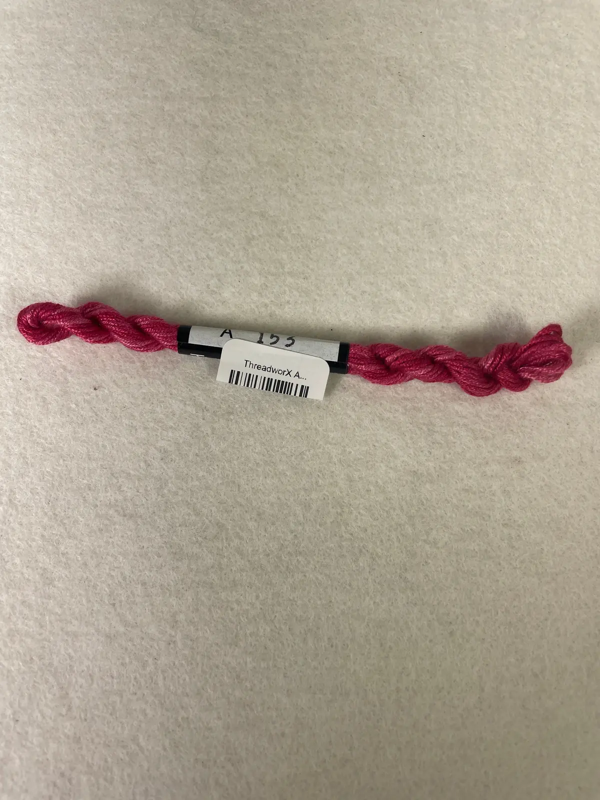 Threadworx Au Ver A Soie O/D Silk- A153 Pomegranate 1