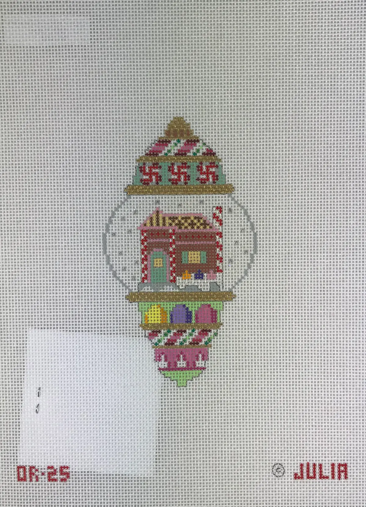 Julia's Needleworks Gingerbread House Ornament Or25 1