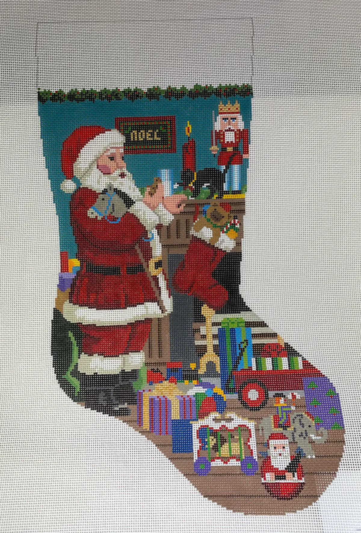 Susan Roberts Needlepoint 0116 Santa's Milk And Cookies 1