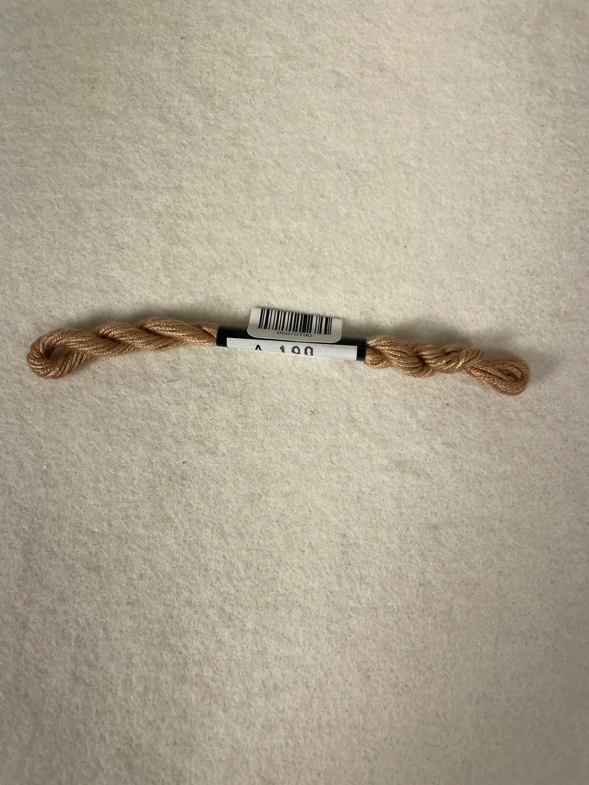 Threadworx Au Ver A Soie O/D Silk- A190 Camel 1