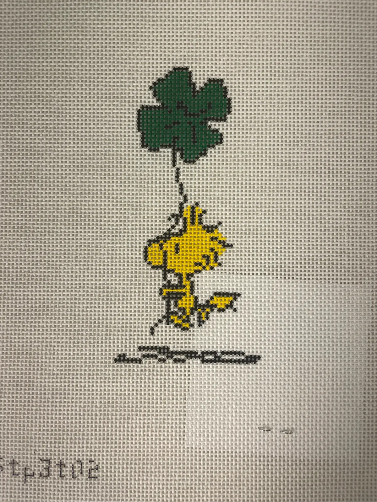 * Officially Needlepoint Pnts-Stpat02 Woodstock With Shamrock 1