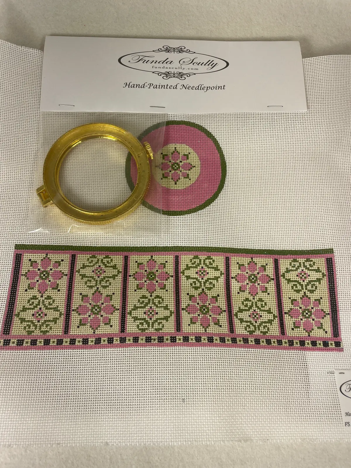 * Funda Scully Fs-R-34 Pink And Green Hinged Box 1