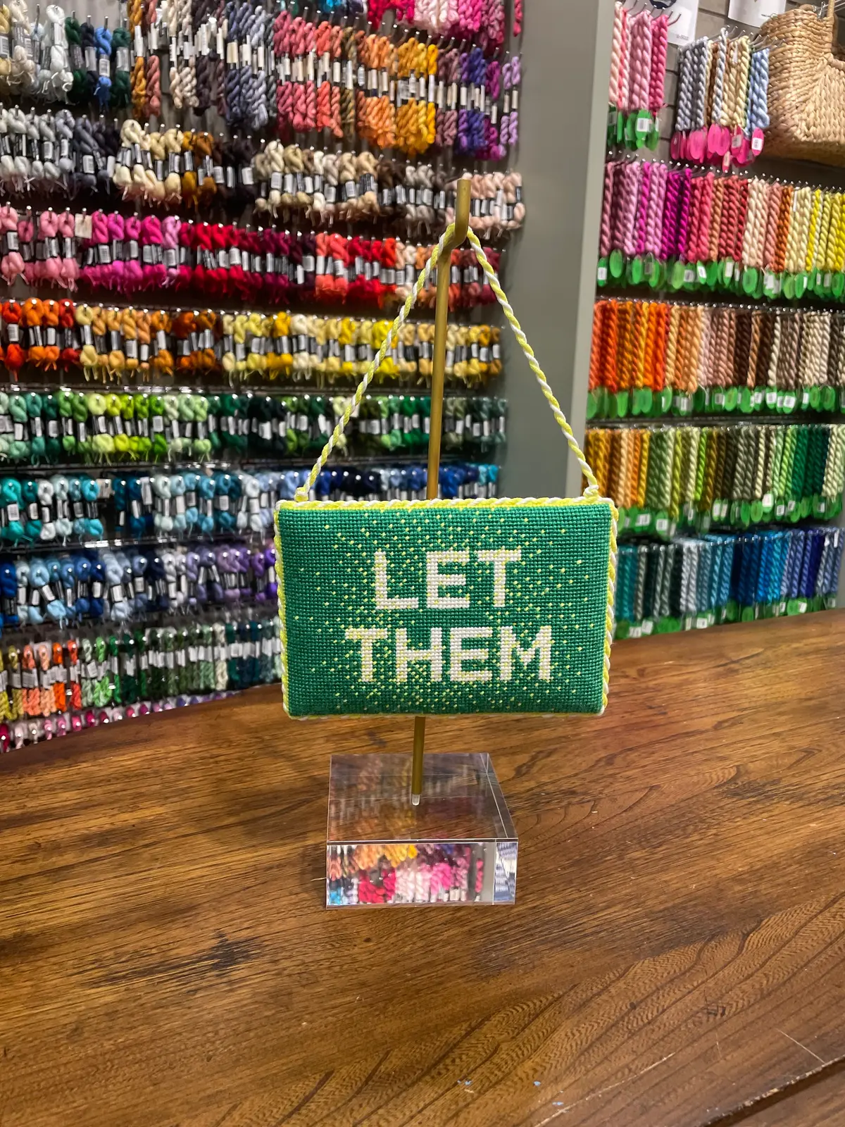 The Minted Design Acrylic Ornament Stand With Gold Rod And Hook 1